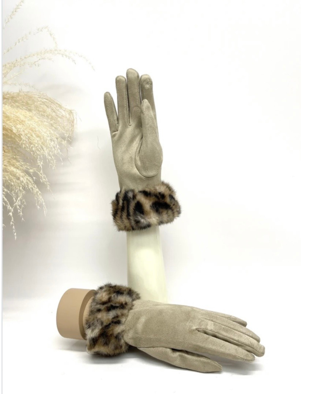 Handsker med leo fake fur